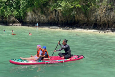paddle board
