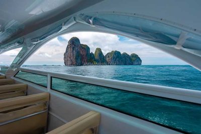 seanery phi phi island
