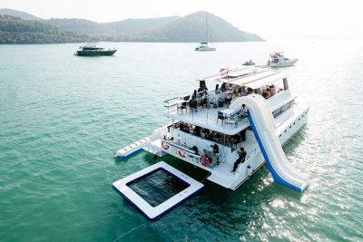 Maloch 58ft Power Catamaran